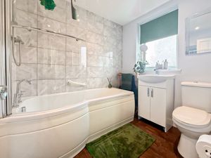 Photo 22- click for photo gallery